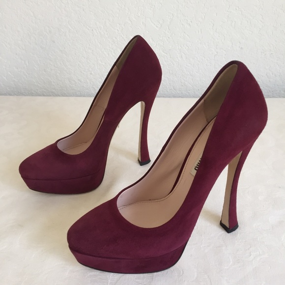 Miu Miu bugundy suede platform pumps - Picture 2 of 8